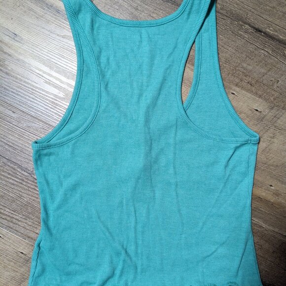 American Eagle Henley True Tank bundle, size large - Picture 5 of 9